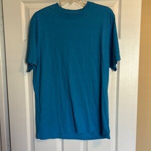 Eddie Bauer men’s blue short sleeve t-shirt size medium